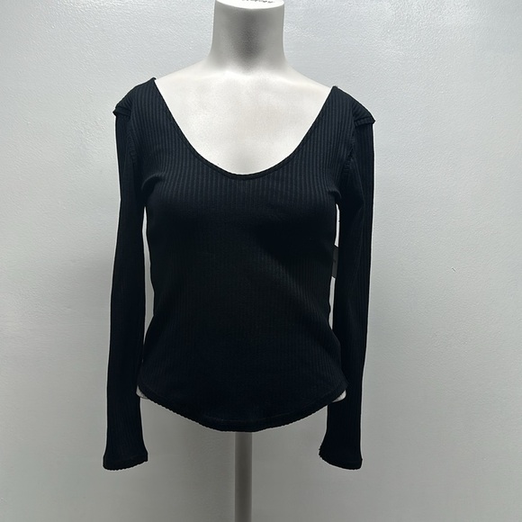 Free People Intimately Shirt Top Blouse Long Sleeve Tee Ribbed Knit Black New XS - Picture 1 of 9